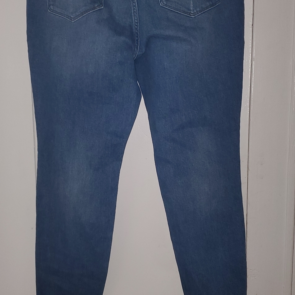 Jeans - Picture 4 of 4